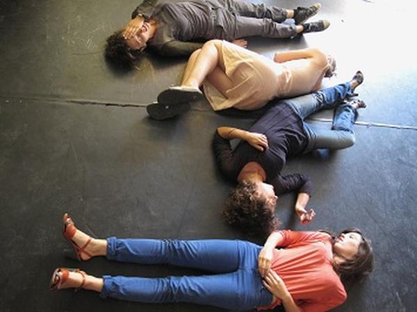 (image : Cifas) (image : Cifas)